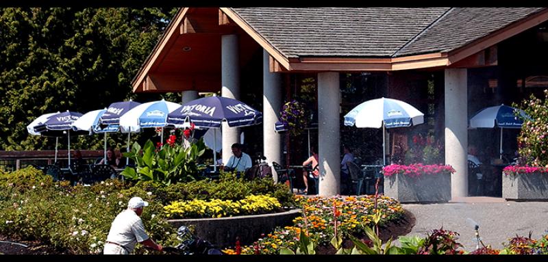 Clubhouse, patio and golf shop at Langara Golf Course